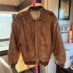 Vintage Greg Bell Jacket Mens
Large Leather Bomber Map Lining
Made Korea